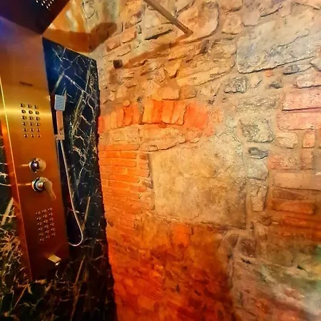 Love hôtel Caravaggio *
