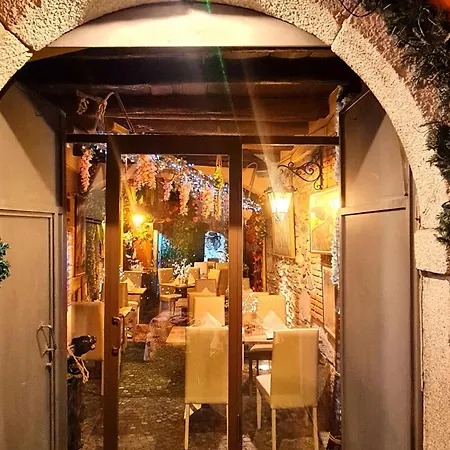 Love hotel Caravaggio Albavilla